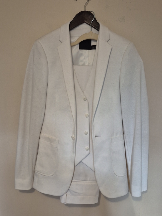 ASOS Other - ASOS 3 Piece White Fitted Suit Blazer with Matching Vest And